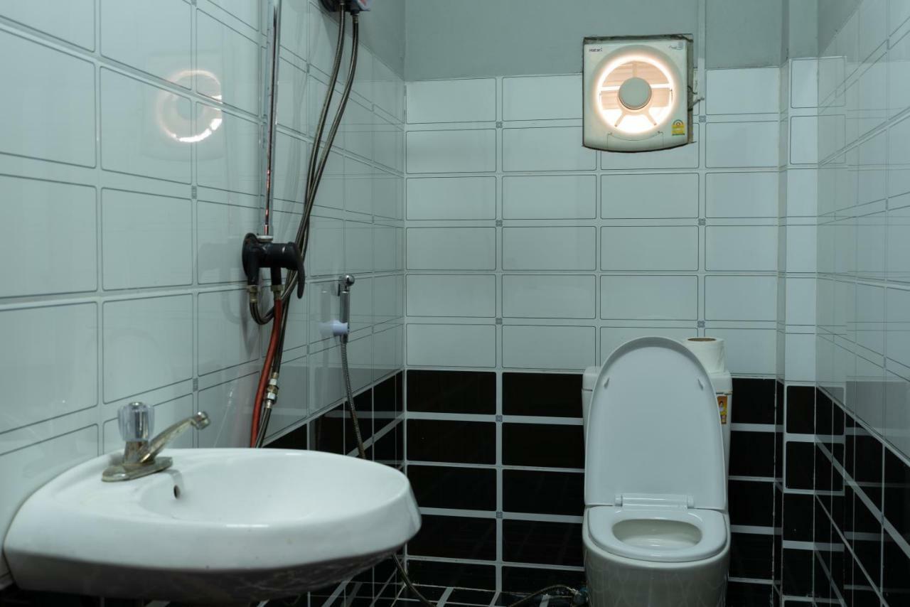 Aham Hostel (Adults Only) Luang Prabang Zewnętrze zdjęcie